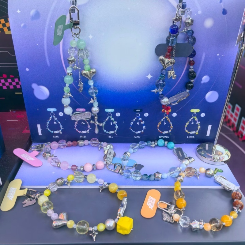 Manyu Official Licensed Alien  - Phone Accessories Blind Box recensione e prezzo