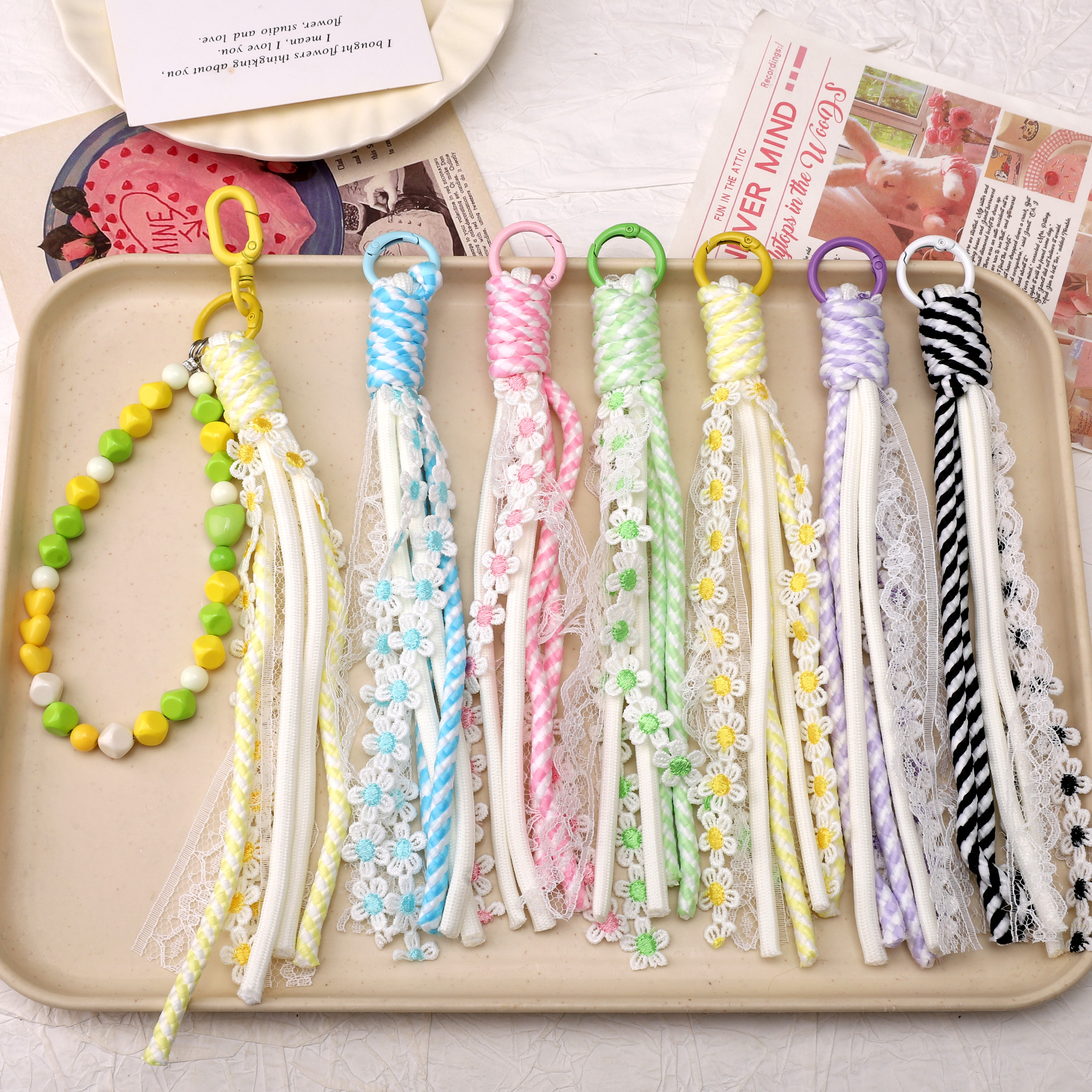 1pc Alloy Keyrings And Polyest - Phone Accessories Unique recensione e prezzo