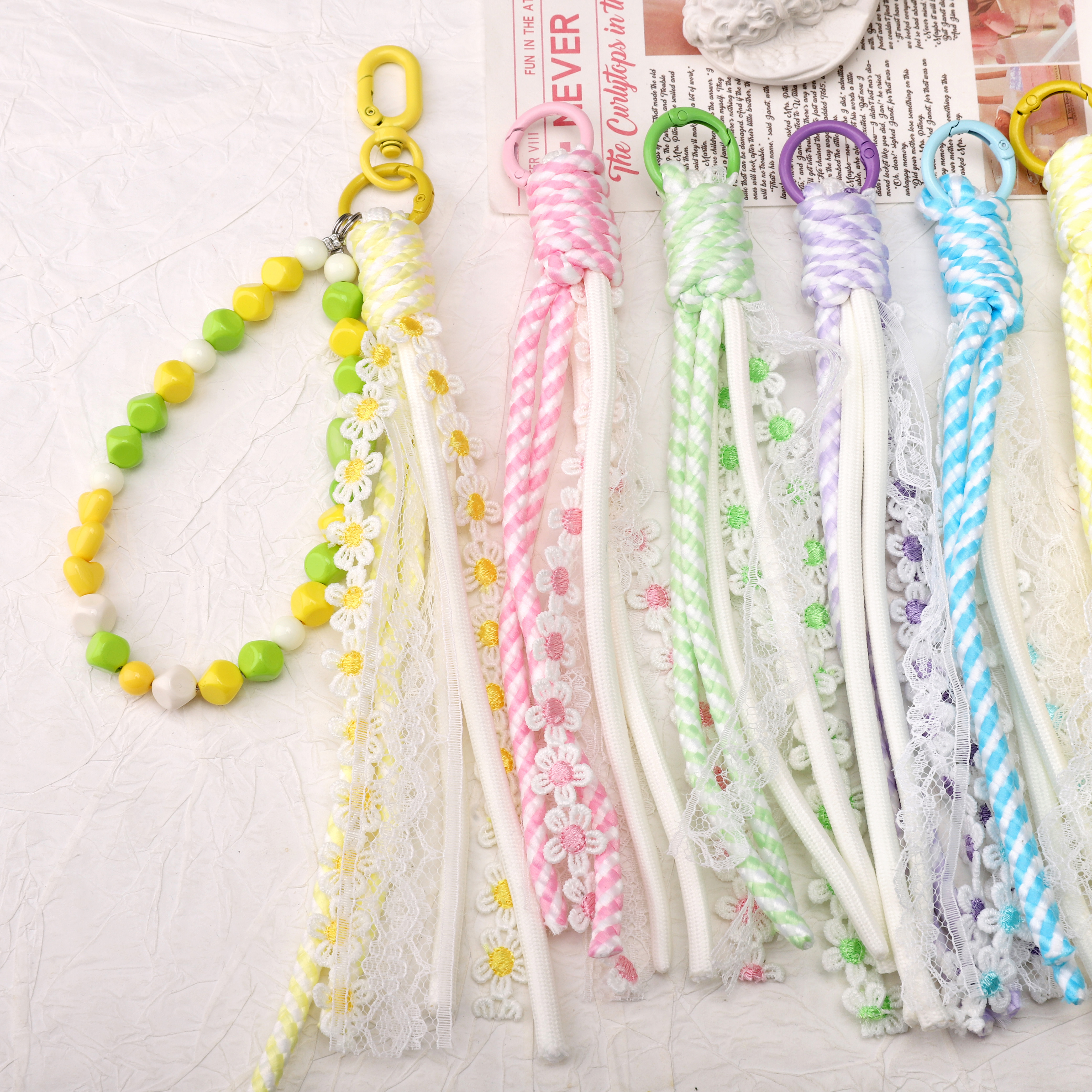 1pc Alloy Keyrings And Polyest - Phone Accessories Unique recensione e prezzo