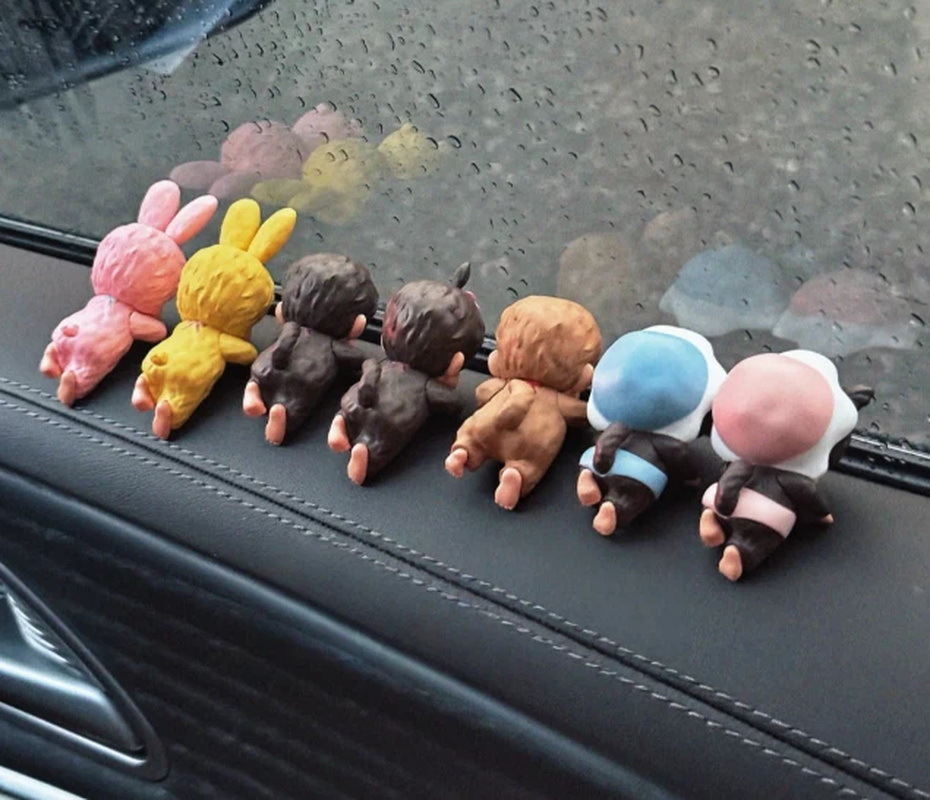Anime Figure Mengqiqi Lying Po - Phone Accessories Toys recensione e prezzo